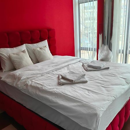 2 Bedrooms Apartment. Пловдив Екстер'єр фото